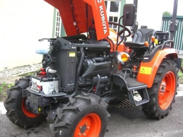 Kubota EK1-261 - Tracteur Compact et Polyvalent - Image 11