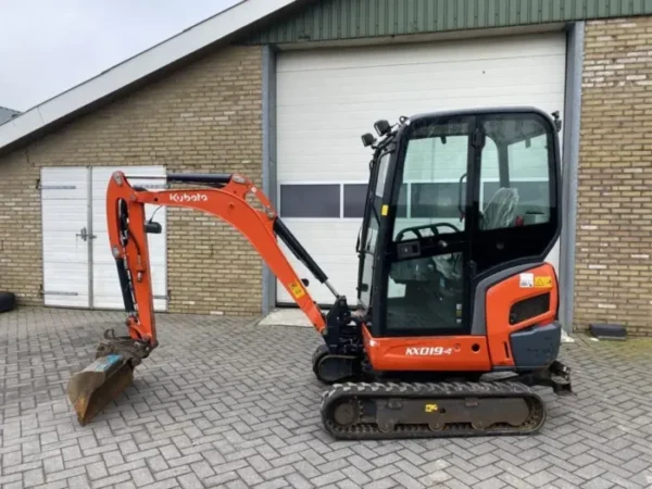 Mini pelle Kubota KX019-4 , 1,8T , 2012 - Image 2