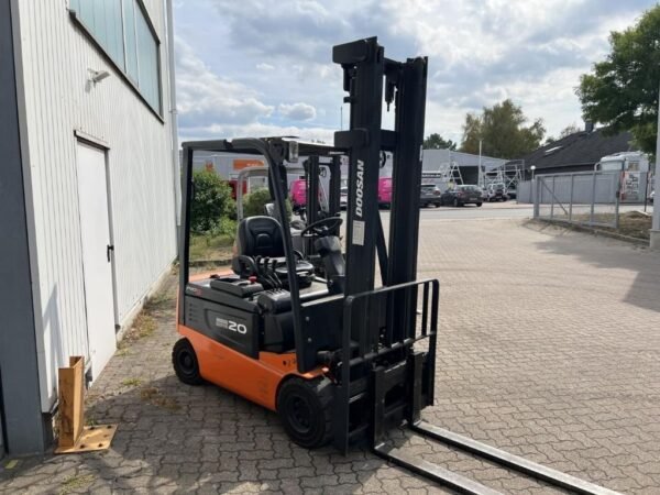 Doosan B20X-5 AC - Chariot Élévateur Électrique - Image 5