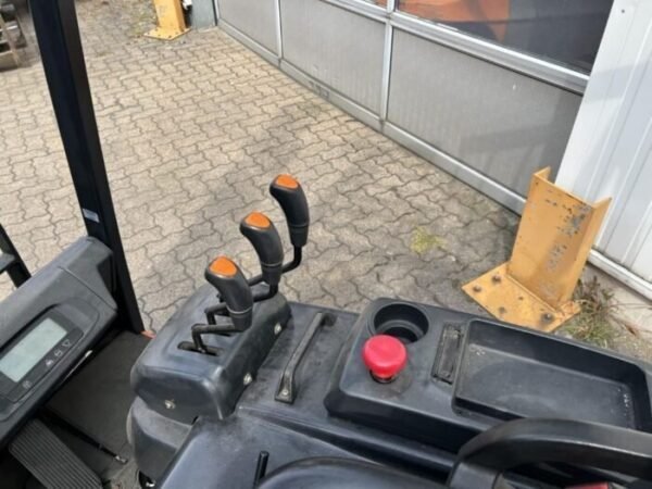 Doosan B20X-5 AC - Chariot Élévateur Électrique - Image 2