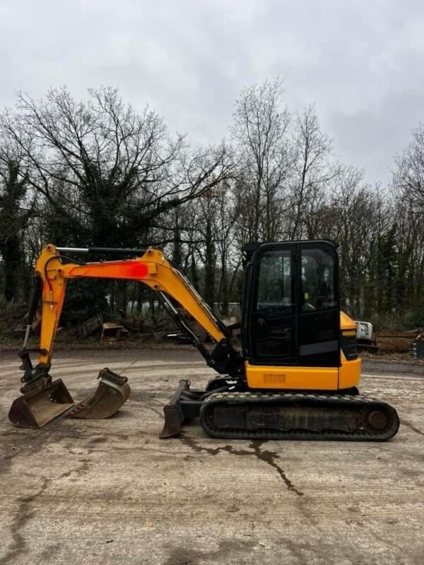JCB 48 Z 1 - Mini-Pelle Compacte et Maniable - Image 10