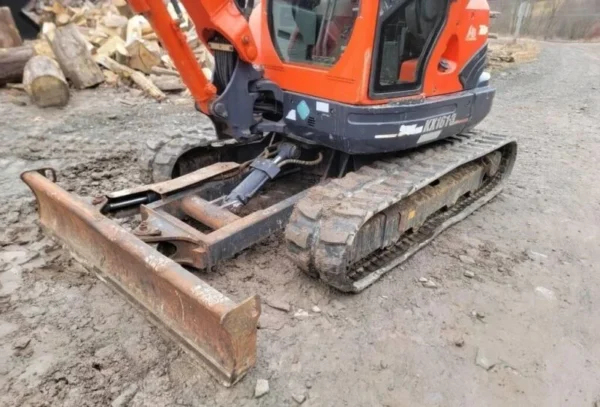 Mini Pelle Kubota KX 161-3 2008 , 5T - Image 4