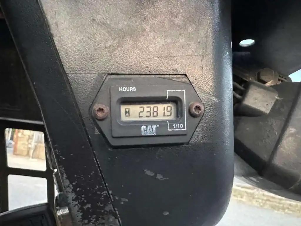 Mini Chargeuse sur Pneus – Caterpillar 226BHF – Image 21